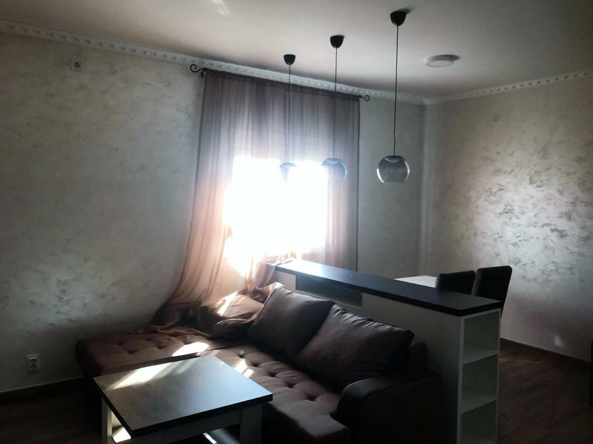 Eko Apartmani Krackovic Golubovci Exterior foto